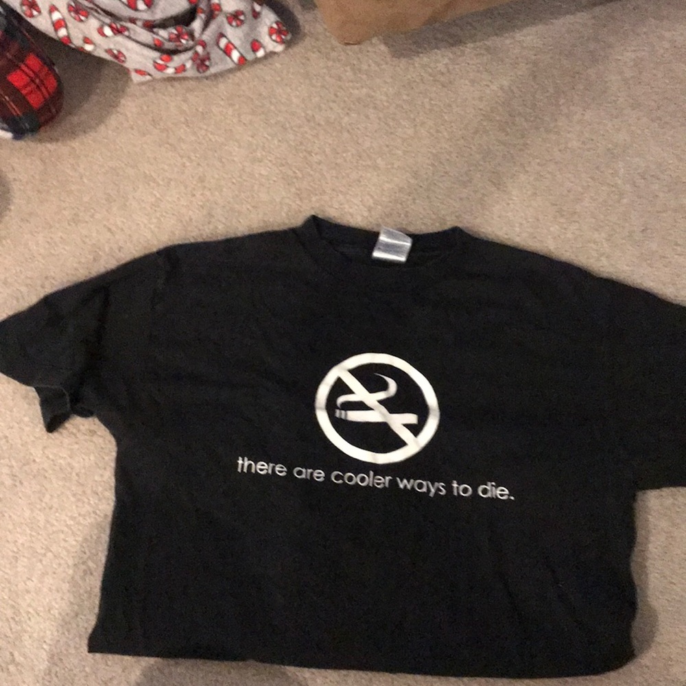 graphic tee